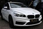 BMW 2-serie Active Tourer 218i bj.2015 & 56.800KM! NAP!, Voorwielaandrijving, 65 €/maand, 136 pk, Gebruikt