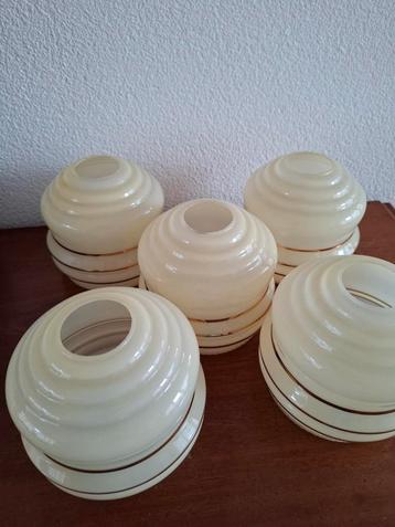 Antieke Lampenkapjes - Set van 5 beschikbaar voor biedingen