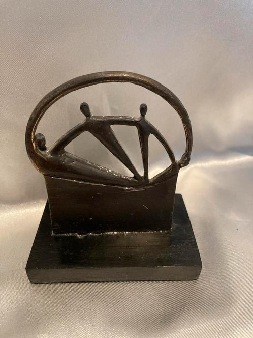 Bronzen Sculptuur NH - Verbondenheid, Antiek en Kunst, Kunst | Beelden en Houtsnijwerken, Ophalen of Verzenden