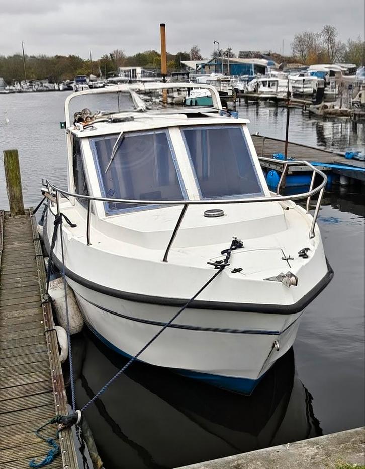 Visboot 6mtr x 2,40mtr, 40pk Mercury compleet met apparatuur, Watersport en Boten, Vis- en Consoleboten, Gebruikt, 3 tot 6 meter