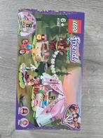 Lego friends camping 41392, Ophalen of Verzenden, Zo goed als nieuw, Complete set, Lego