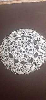 Antiek kanten kleedje, Antiek en Kunst, Antiek | Kleden en Textiel, Ophalen of Verzenden