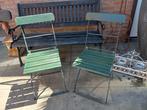 Antieke brocante bistro stoeltjes, Ophalen, Zo goed als nieuw, Hout, 2 zitplaatsen