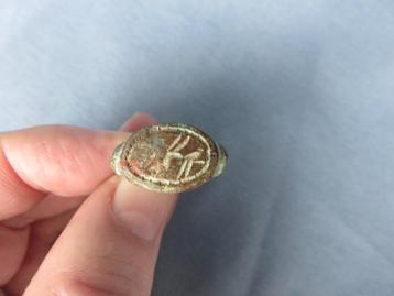 Romeinse rijk - zegelring in koper - 3e - 4e eeuw A.D. bodem beschikbaar voor biedingen