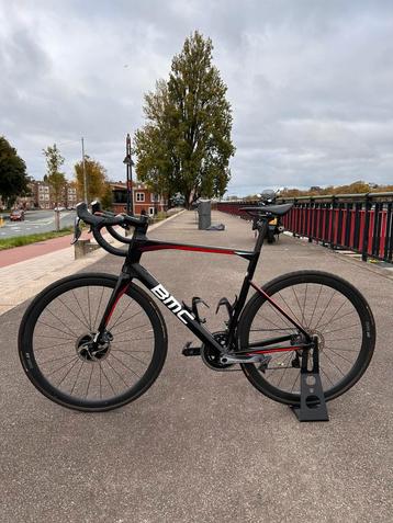 BMC Roadmachine - Dura ace Di2 Disc - 56cm beschikbaar voor biedingen