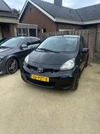 Toyota Aygo 1.0 12V Vvt-i 5DRS 2011 Zwart, Ophalen