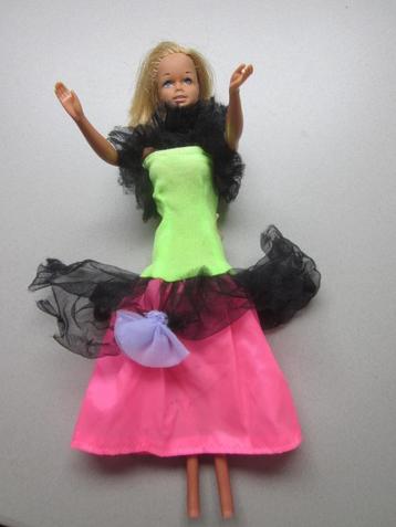 Mattel Barbie pop U.S. Patented Korea 1966 blond sluik haar beschikbaar voor biedingen