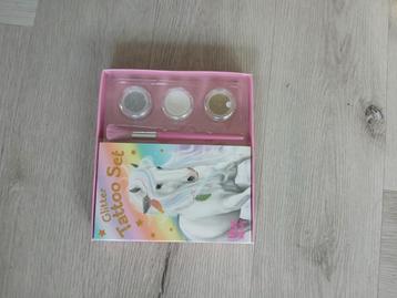 Sint tip! Miss melody glittet tattoo beschikbaar voor biedingen