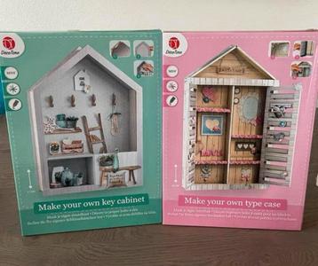 DecoTime Kapstok/Sleutelkast DIY Set - Nieuw! beschikbaar voor biedingen