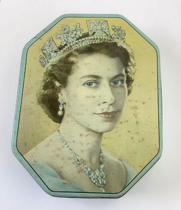 Uniek oud blik van Koningin Elizabeth beschikbaar voor biedingen