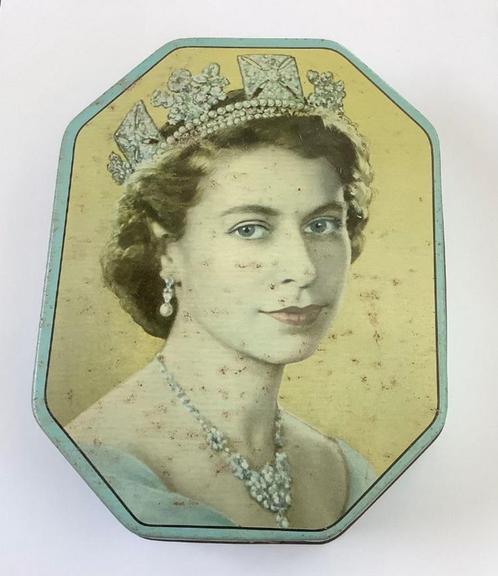 Uniek oud blik van Koningin Elizabeth, Verzamelen, Blikken, Gebruikt, Overige, Overige merken, Ophalen of Verzenden