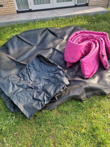 Trampoline 305 cm - Roze rand beschikbaar voor biedingen