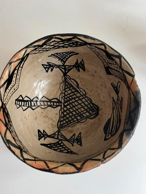 Kom Afrikaans handgemaakt, Antiek en Kunst, Kunst | Beelden en Houtsnijwerken, Ophalen of Verzenden