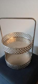 Etagère met 2 lagen, Ophalen