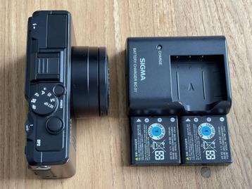 Sigma DP2 Foveon Digital Camera Batteries Charger beschikbaar voor biedingen