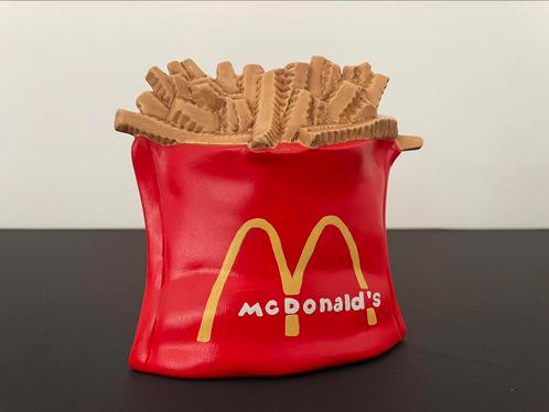 Vintage 1982 Mcdonald’s Handgemaakt Frietjes Spaarpot, Verzamelen, Spaarpotten, Gebruikt, Overige thema's, Steen, Aardewerk of Keramiek