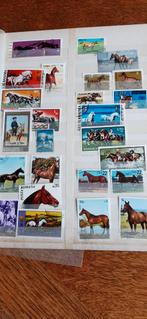 Mooie kaart  zegels  met paarden, Ophalen of Verzenden, Dier of Natuur
