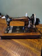 Gritzner  T. Naaimachine, Ophalen
