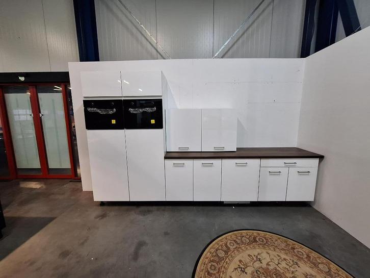 Complete keuken Compleet met APP 120Keukens op voorraad 2813, Huis en Inrichting, Keuken | Complete keukens, Nieuw, Enkelwandige keuken