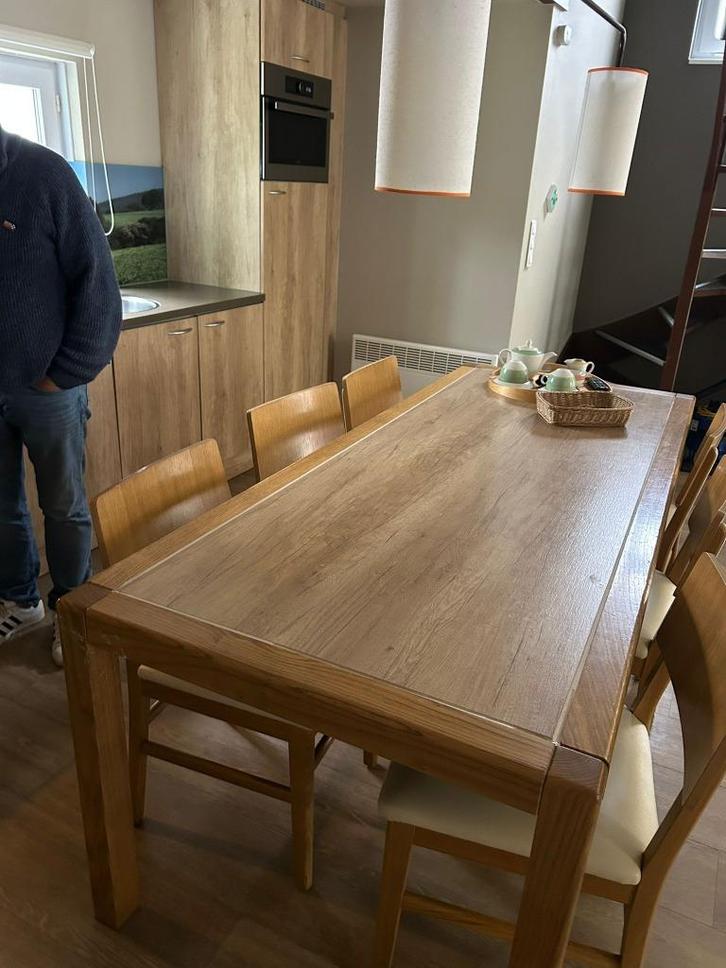 Diverse Houten Eettafels met 6 Stoelen - Zwart/Bruin, Huis en Inrichting, Tafels | Eettafels, Gebruikt, 50 tot 100 cm, 200 cm of meer