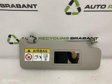 Zonneklep Rechter Dacia Sandero 2 ORIG 964001213R 964006011R beschikbaar voor biedingen