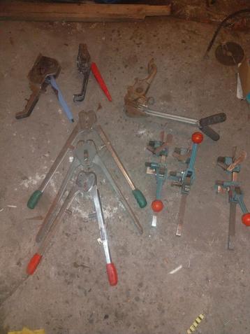 7 bandoleer/ bind apparaten /omsnoering beschikbaar voor biedingen