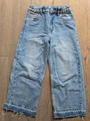Spijkerbroek - Jeans met wijde pijpen maat 128 beschikbaar voor biedingen