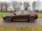 Volvo V60 Cross Country T5 Aut.8 Summum Vol opties&dealeroh., 4 cilinders, Particulier, 1600 kg, 92 €/maand