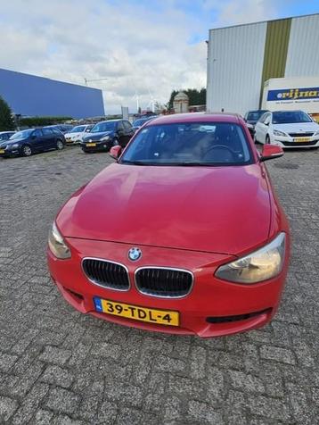 BMW 1-serie 116i KLEPPEN TIKKEN beschikbaar voor biedingen