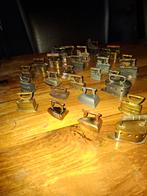 27 vintage miniatuur strijkijzers, Ophalen