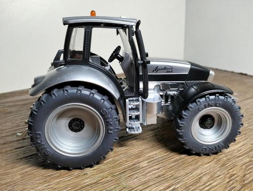 Te koop Siku Deutz-Fahr Agrotron 265 Zilver. (A)., Hobby en Vrije tijd, Modelauto's | 1:32, Zo goed als nieuw, Tractor of Landbouw