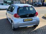 Toyota Aygo 1.0-12V/stuurbekrachtiging/Navi/Carplay/Nap/Apk/, Auto's, Gebruikt, 4 stoelen, 68 pk, Origineel Nederlands