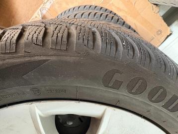 Goodyear winterbanden BMW 1 serie  -195/55R16 M+S  beschikbaar voor biedingen
