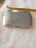 Vintage doosje om shag en vloeitjes te bewaren, Verzamelen, Rookartikelen, Aanstekers en Luciferdoosjes, Ophalen of Verzenden