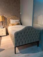Showroom Eenpersoonsbed Gecapitoneerd, Ophalen, Zo goed als nieuw