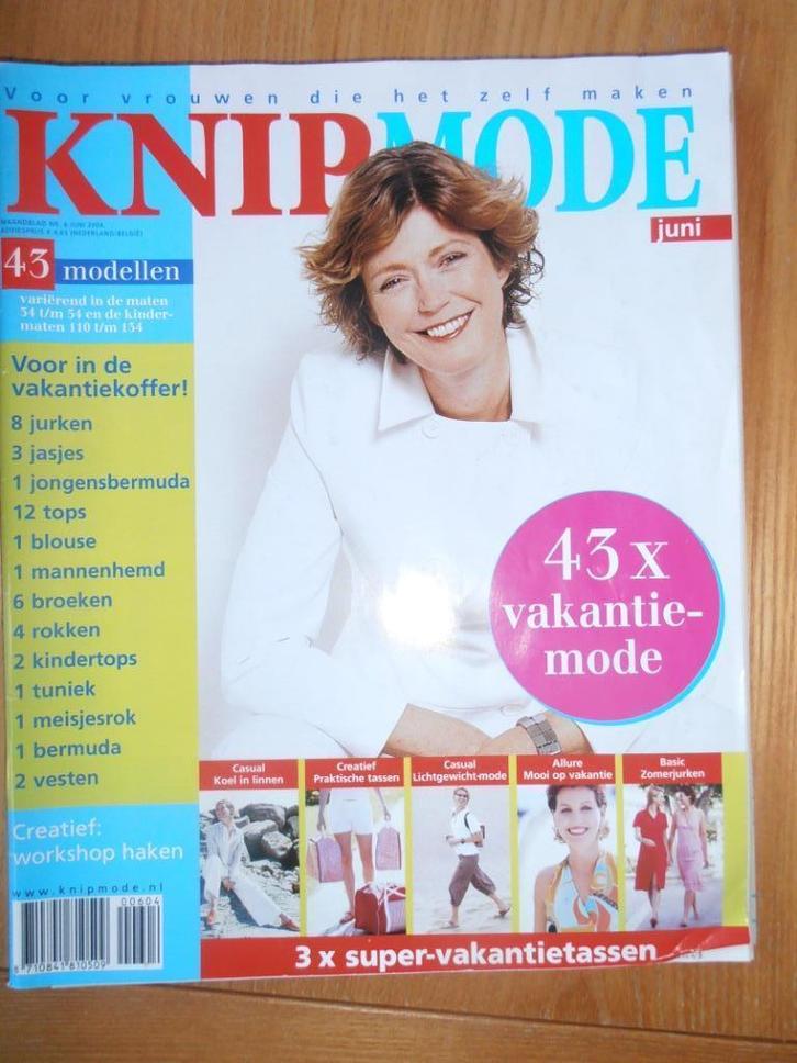Knipmode juni 2004 patronen 43 x mode, Hobby en Vrije tijd, Kledingpatronen, Zo goed als nieuw, Vrouw, Knipmode, Ophalen of Verzenden