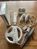 Nintendo Wii set met balance board en  accessoires, Ophalen of Verzenden, Gebruikt, Met 2 controllers, Met games