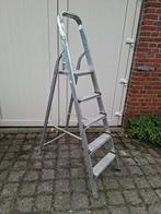 Goede kwikkie huishoudtrap/ verftrap/ klustrap!, Doe-het-zelf en Verbouw, Ophalen of Verzenden, Gebruikt, Trap, 2 tot 4 meter