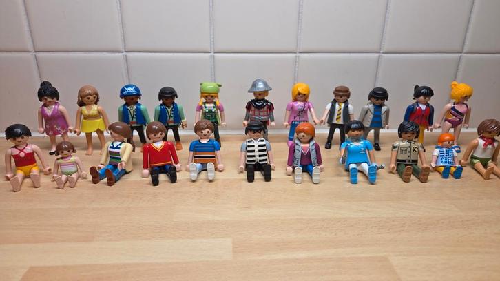 Heel veel Playmobil poppetjes ca 35 stuks, Kinderen en Baby's, Speelgoed | Playmobil, Zo goed als nieuw, Los playmobil, Ophalen of Verzenden