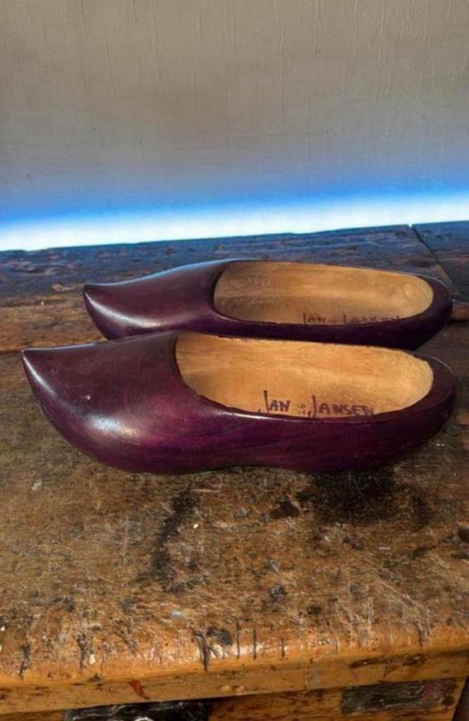 Houten design klompen gesigneerd ontwerper jan jansen A'dam, Antiek en Kunst, Antiek | Schalen, Ophalen of Verzenden