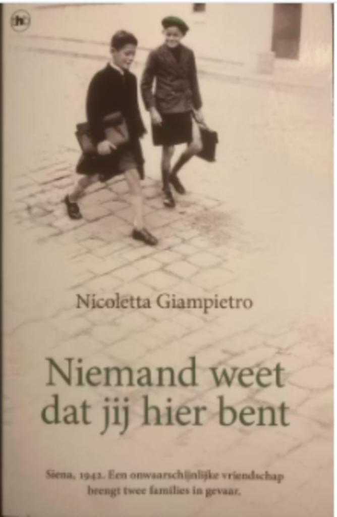 Niemand weet dat jij hier bent, Boeken, Oorlog en Militair, Zo goed als nieuw, Overige onderwerpen, Tweede Wereldoorlog, Ophalen of Verzenden