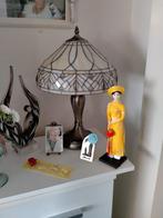 Tiffany schemerlamp 125 euro, Huis en Inrichting, Lampen | Tafellampen, Minder dan 50 cm, Zo goed als nieuw, Ophalen, Glas
