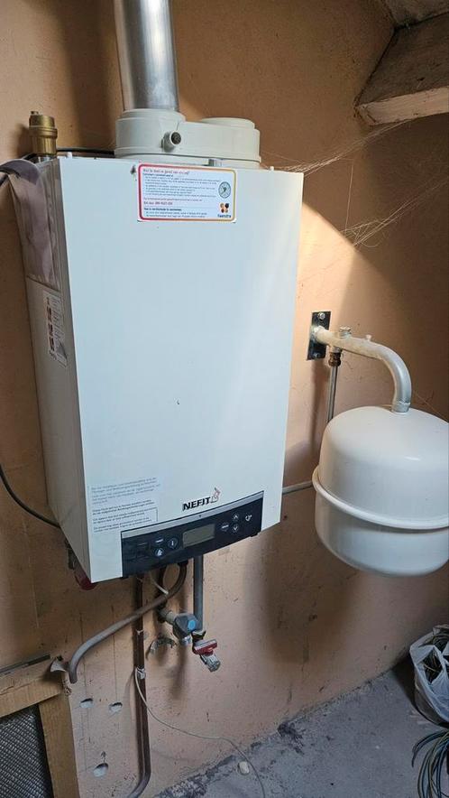 Nefit cv ketel, Doe-het-zelf en Verbouw, Geisers en Boilers, Gebruikt, Boiler, Minder dan 20 liter, Ophalen