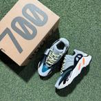 Yeezy 700 sneakers, Kleding | Heren, Schoenen, Overige kleuren, Verzenden, Sportschoenen, Nieuw