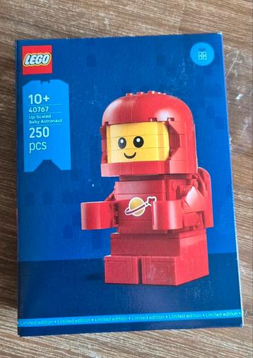 Lego 40767 Up-Scaled baby astronaut  beschikbaar voor biedingen