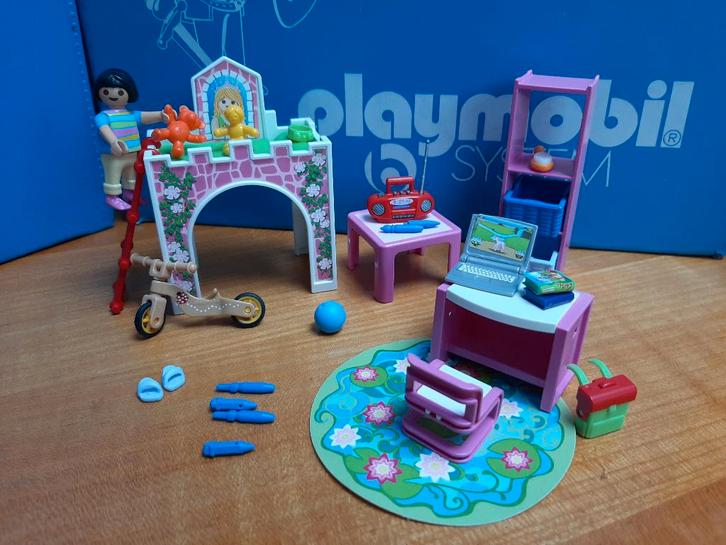 Huis huisinrichting 9270 kinderkamer slaapkamer bed, Kinderen en Baby's, Speelgoed | Playmobil, Zo goed als nieuw, Complete set