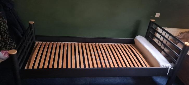 bed 220cm lang!!!, Huis en Inrichting, Slaapkamer | Bedden, Gebruikt, Eenpersoons, 90 cm, 220 cm, Metaal, Zwart, Ophalen
