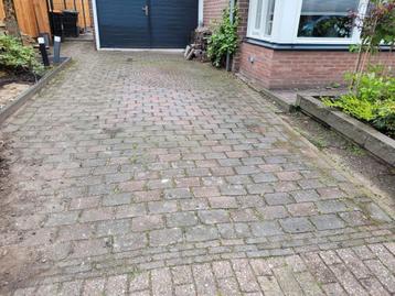 Bestrating oprit beschikbaar voor biedingen