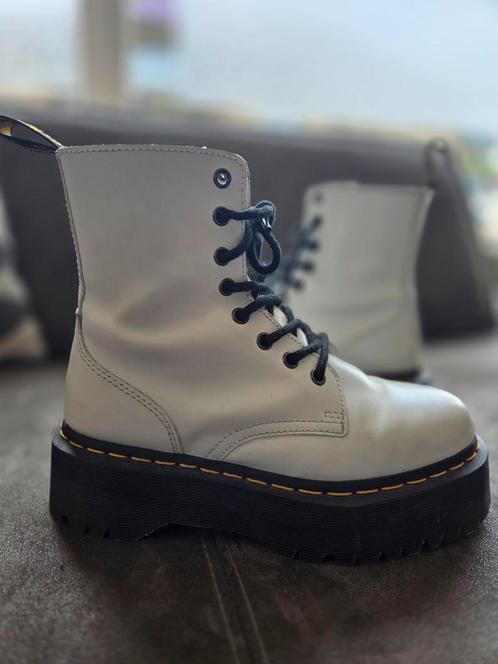 Dr.martens, Kleding | Dames, Schoenen, Zo goed als nieuw, Wit, Ophalen of Verzenden