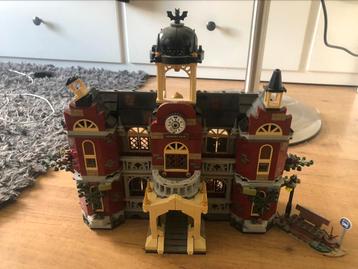 Lego Newbury Spookschool Compleet beschikbaar voor biedingen